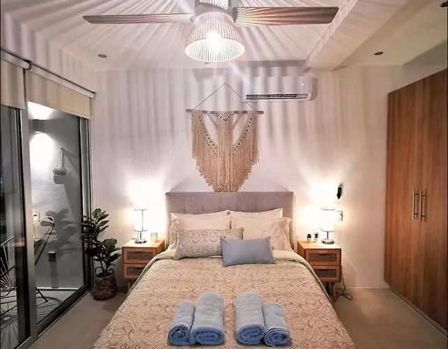Luxury In Centro Playa With Pool Playa del Carmen